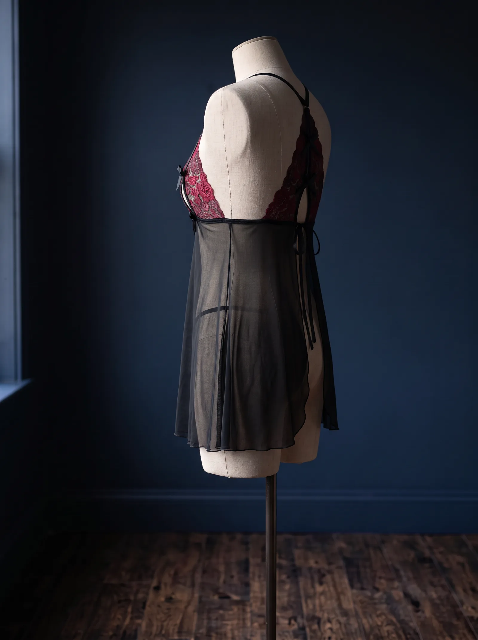 Siyah + Kırmızı İşleme Babydoll + Tanga